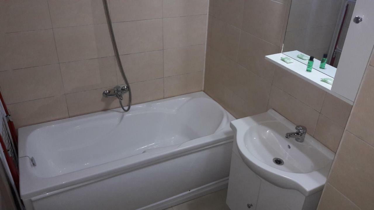 Aleea Argos 6 Bloc22 Apartment มามายา ภายนอก รูปภาพ